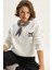 Kadın Fular Detaylı Leopar Nakışlı Üç Iplik Şardonlu Oversize Sweatshirt 2