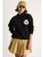 Kadın Nakış Işlemeli Kapüşonlu Kanguru Cepli Sweatshirt 3