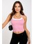 Kadın Pembe Beyaz Çift Renk Çapraz Askılı Crop Top Bluz – Şık, Rahat ve Kolay Kombinlenebilir 1