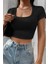 Kadın Siyah Yarım Kol Düz Yaka Crop Top Bluz – Şık, Rahat ve Kolay Kombinlenebilir 6