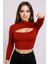 Kadın Kırmızı Göğüs Dekolteli Uzun Kollu Cut Out Crop Top Bluz – Şık, Rahat ve Kolay Kombinlenebilir 1