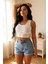 Kadın Beyaz Kare Yaka Crop Top Bluz – Şık, Rahat ve Kolay Kombinlenebilir 3