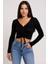 Kadın Siyah Uzun Kollu Büzdürme Bağcık Detaylı Crop Top Bluz – Şık, Rahat ve Kolay Kombinlenebilir 2