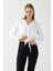 Kadın Çift Cepli Bağlama Detaylı Gömlek Beyaz - 25Y 34142-1 4