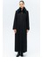 Yakası Çıkabilir Kürklü Punto Detaylı Büyük Beden Manto Siyah 3143 1