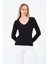 Kadın V Yaka Uzun Kollu Kaşkorse Bluz 2