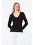 Kadın V Yaka Uzun Kollu Kaşkorse Bluz 2