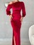 Yırtmaçlı Omzu Açık Maxi Boy Kadife Kumaş Abiye Elbise Kırmızı 582600 2