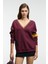 DIVINE Kadın V Yakalı Nakış Ve Patch Detaylı Bordo Sweatshirt 6