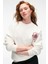 AUDRA Kadın Oversize Yuvarlak Yaka Nakış Detaylı Beyaz Sweatshirt 6