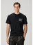Siyah Kontrast Baskılı T-Shirt 1