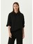 Siyah Kapüşonlu Logolu Sweatshirt 3