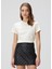 Beyaz Logolu T-Shirt 3