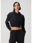 Siyah Kapüşonlu Logolu Sweatshirt 1