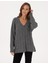 Kadın Gri Melanj Örgü Desen Comfort Fit V Yaka Kazak 50311596-VR086 1