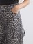 Yeni Sezon Baggy Fit Leopar Desenli Kadın Jean Pantolon 3