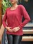 Kadın Uzun Kollu Kruvaze Yaka Kol ve Etek Ucu Manşet Detay Yumoş Bluz 5