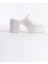Beyaz Yüksek Dolgu Topuklu Suni Deri Tek Kalın Şeritli Önü Açık Yazlık Kadın Terlik Sandalet 5