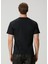 Siyah Kontrast Baskılı T-Shirt 4