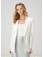 Beyaz Blazer 1