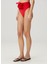 Kırmızı Bikini Altı 2