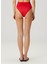 Kırmızı Bikini Altı 4