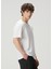 Beyaz T-Shirt 3