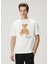 Beyaz Figür Detaylı Slogan Baskılı T-Shirt 1