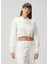 Beyaz Crop Sweatshirt 1