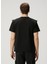 Siyah Logo Detaylı T-Shirt 4