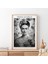 Siyah Beyaz Frida Kahlo Portresi, Feminist Sanat 1