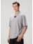 Gri Logo Detaylı T-Shirt 3