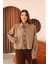 Kadın Kahverengi Düğmeli Oversize Ceket – Şehirli Stil, Modern Dokunuş 1