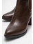 Kadın Sade Lastikli Sivri Burunlu Topuklu Bot Kahve Cilt 9