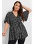 Büyük Beden V Yaka Bağlama Detaylı Desenli Kruvaze Bluz 321936 1
