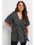 Büyük Beden V Yaka Bağlama Detaylı Desenli Kruvaze Bluz 321936 4