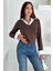 Kadın Gömlek Yaka Detaylı Bluz – Retro & Şehirli Stil 3