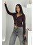 Kadın Düğme Detaylı Fit Triko Bluz – Zarif & Modern Stil 2