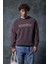 Erkek Oversize Yazı Baskılı Sweatshirt Kahverengi 1