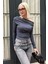 Füme Kadın Off Shoulder Uzun Kollu Bluz MG2567 8