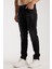 Erkek Slim Fit Esnek Kumaş, %98 Pamuklu Dar Kalıp Jean 1