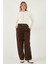 Pamuklu Relaxed Fit Geniş Paça Dikiş Detaylı Kemerli Pantolon Bayan Pantolon 68351208 2
