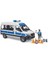 MB Sprinter Polis Minibüsü, Sürücüsü ve Aksesuarları 3