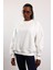 Beyaz Parçalı Basic Sweatshirt 3408 6