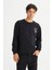 Pamuklu Regular Fit Normal Kesim Bisiklet Yaka Siyah Erkek Sweatshirt L2520361001 1