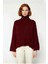 Kadın Oversize Düşük Kollu Balıkçı Yaka Triko Kazak Soğuk Havalarda Şıklık ve Konfor Sunar 2