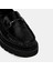 Kadın Siyah Metal Toka Detaylı Deri Loafer 5