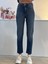 Mom Fit Kesik Paça Jean 3