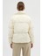 Kadın Krem Fermuarlı Astarlı Kısa Şişme Mont 4