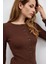 Kahverengi Önü Düğmeli Triko Bluz 4